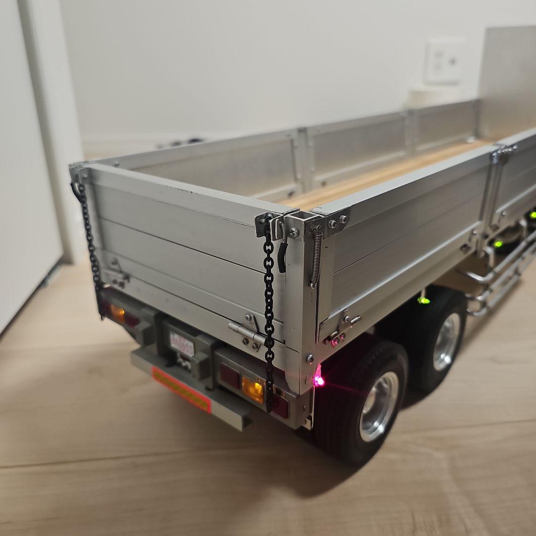 Volvo FH12 トレーラー LEDライト付き