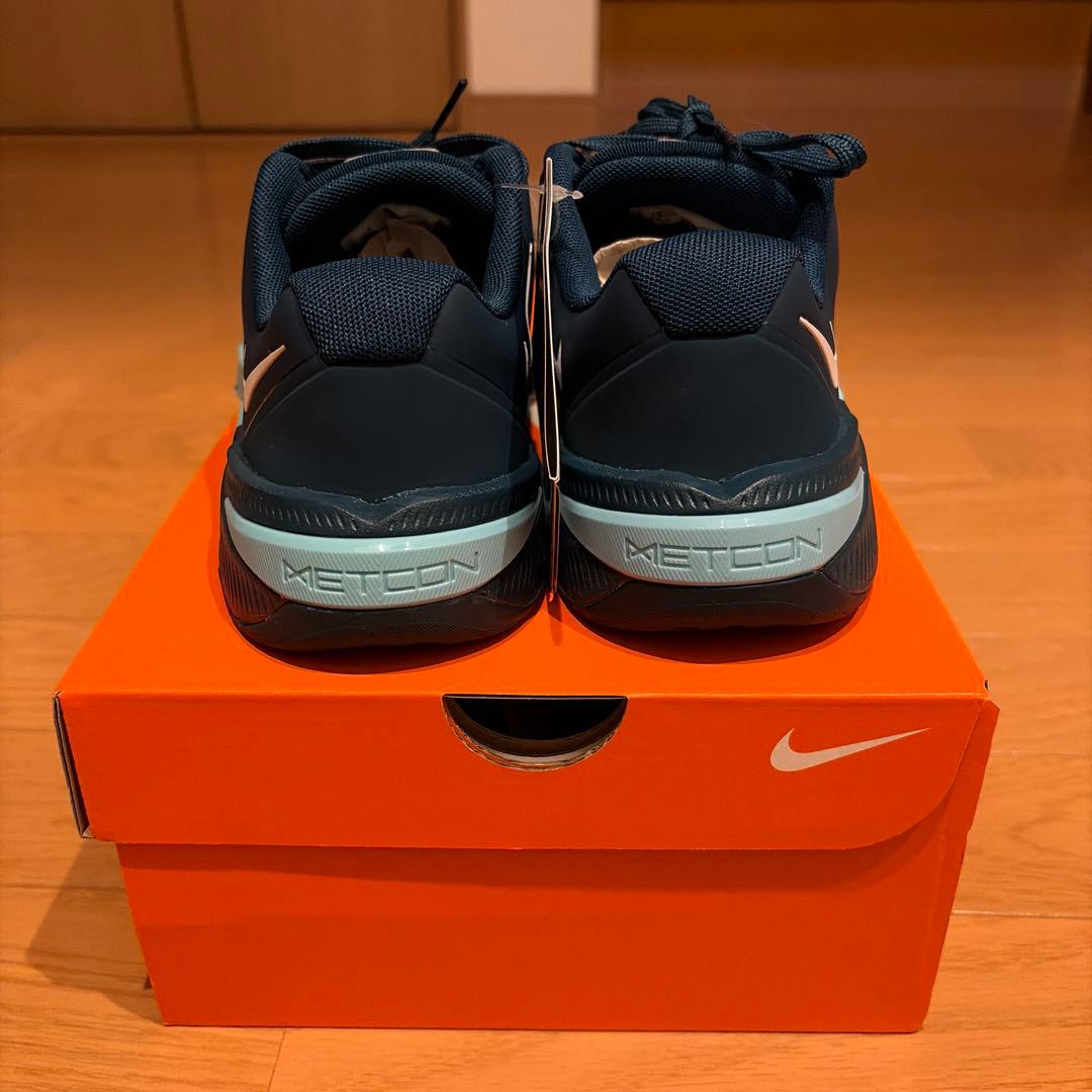 NIKEスニーカー　メトコン10 23.5センチ
