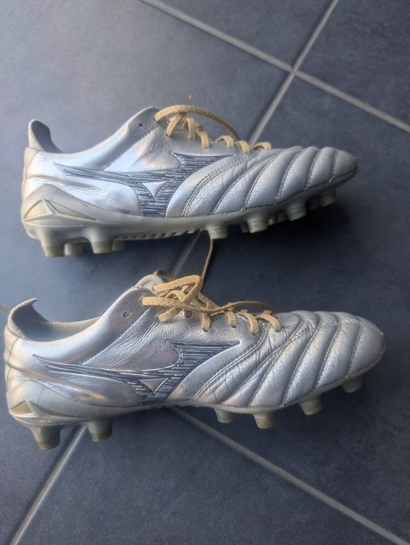 【おたんこナース】モレリアネオ4　シルバー　23.5cm