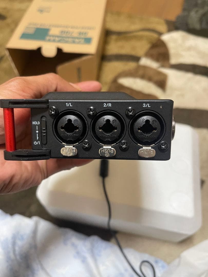 TASCAM DR-70d オーディオレコーダー