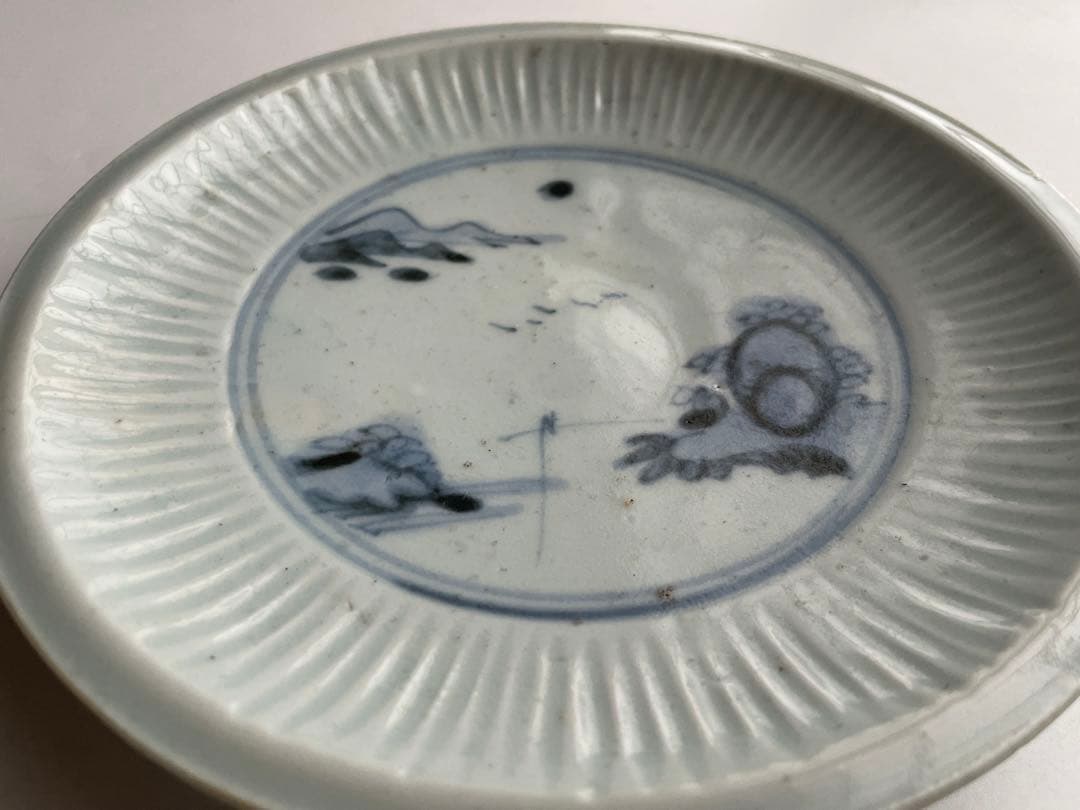 骨董　アンティーク　初期伊万里　染付　独釣図　鎬縁　六寸皿　丸皿　古伊万里　完品