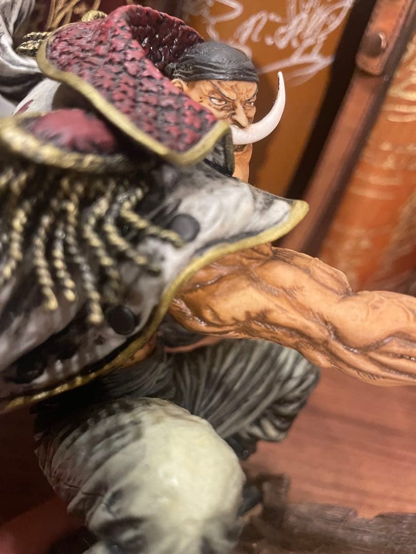 ワンピース 白ひげ　リペイント　フィギュア