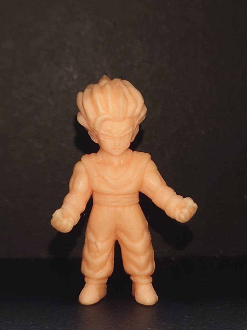 【レア】ドラゴンボール　消しゴム　ドラ消し　孫悟飯　超サイヤ人2　道着破れ