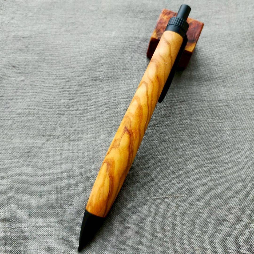 オリーブウッド　ハンドメイド　木軸シャープペン　0.5mm　天然木　ブラック