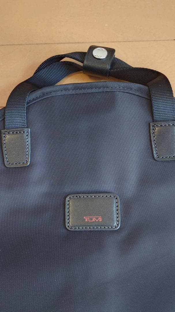 未使用 TUMI トゥミ ガーメントバッグ