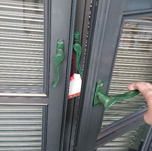 アルミサッシ ガラリ雨戸 窓 サッシ 新品未使用 トーヨーサッシ DIY