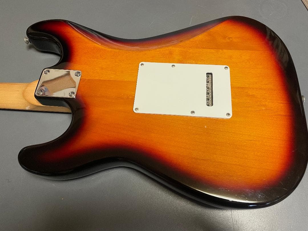 Club Juno ストラトキャスタータイプ