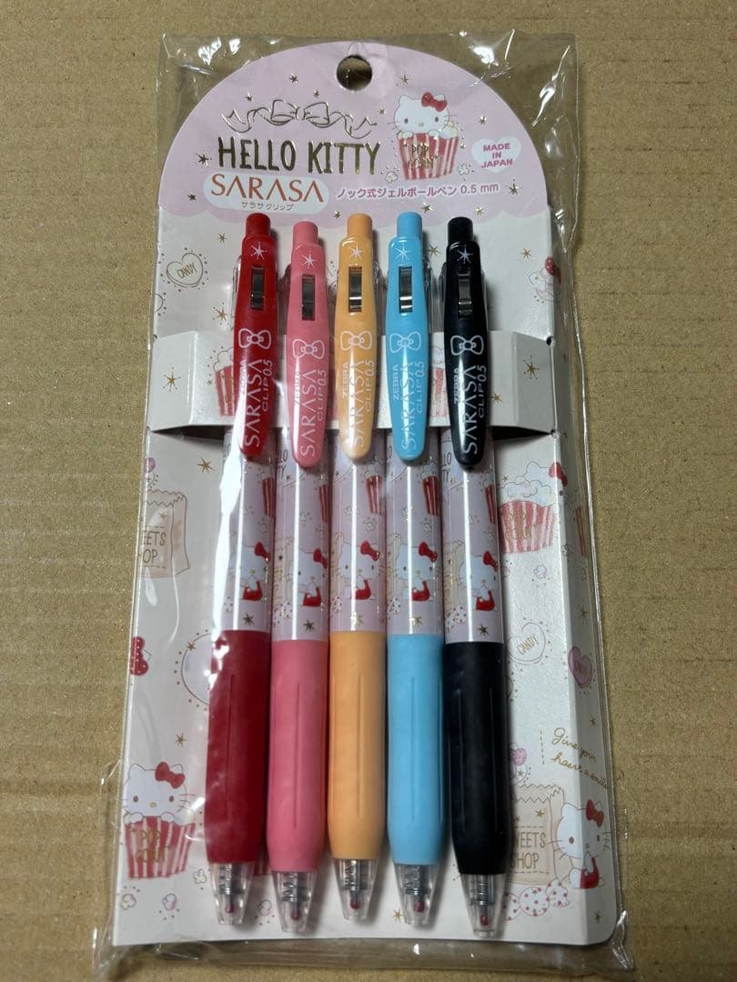 レア　SARASA サンリオ　HELLO KITTY ボールペン 5本セット