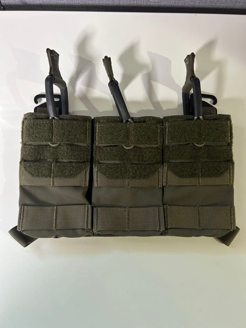 【AGILITE】 トリプルマガジンポーチパネル レンジャーグリーン プラカード