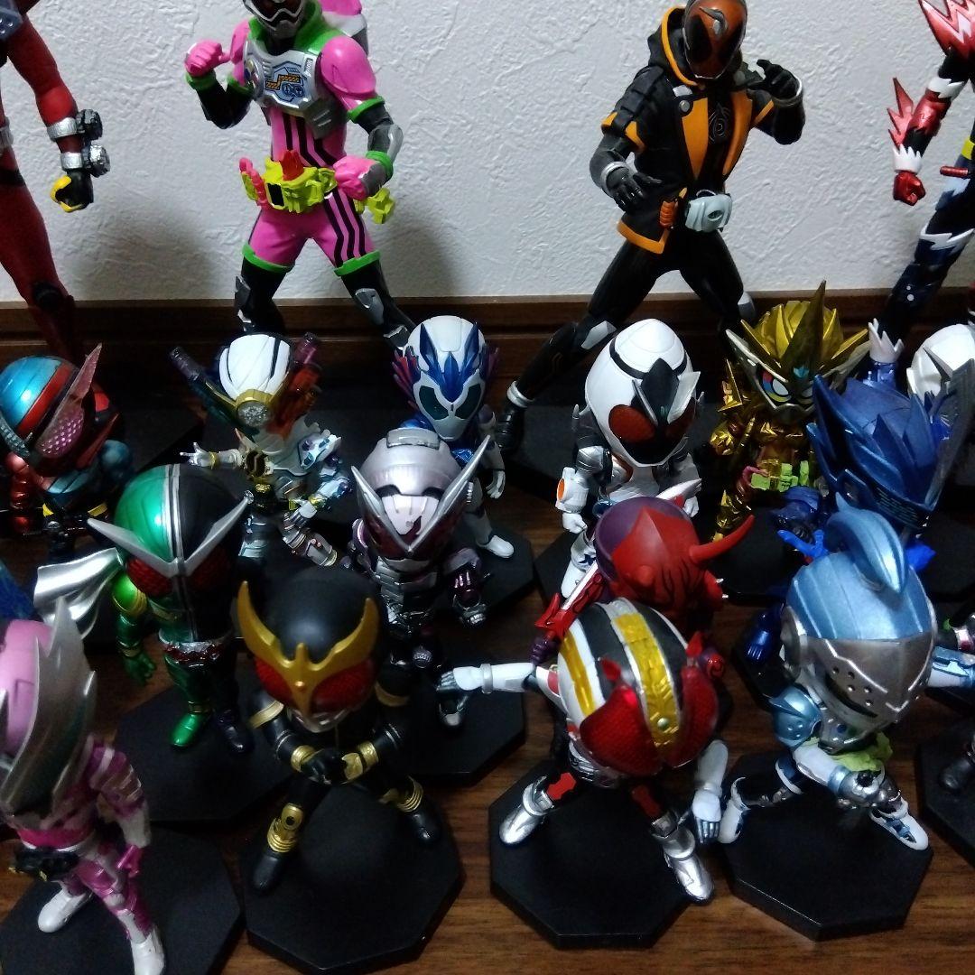 仮面ライダー　1番くじ　装動　フィギュア