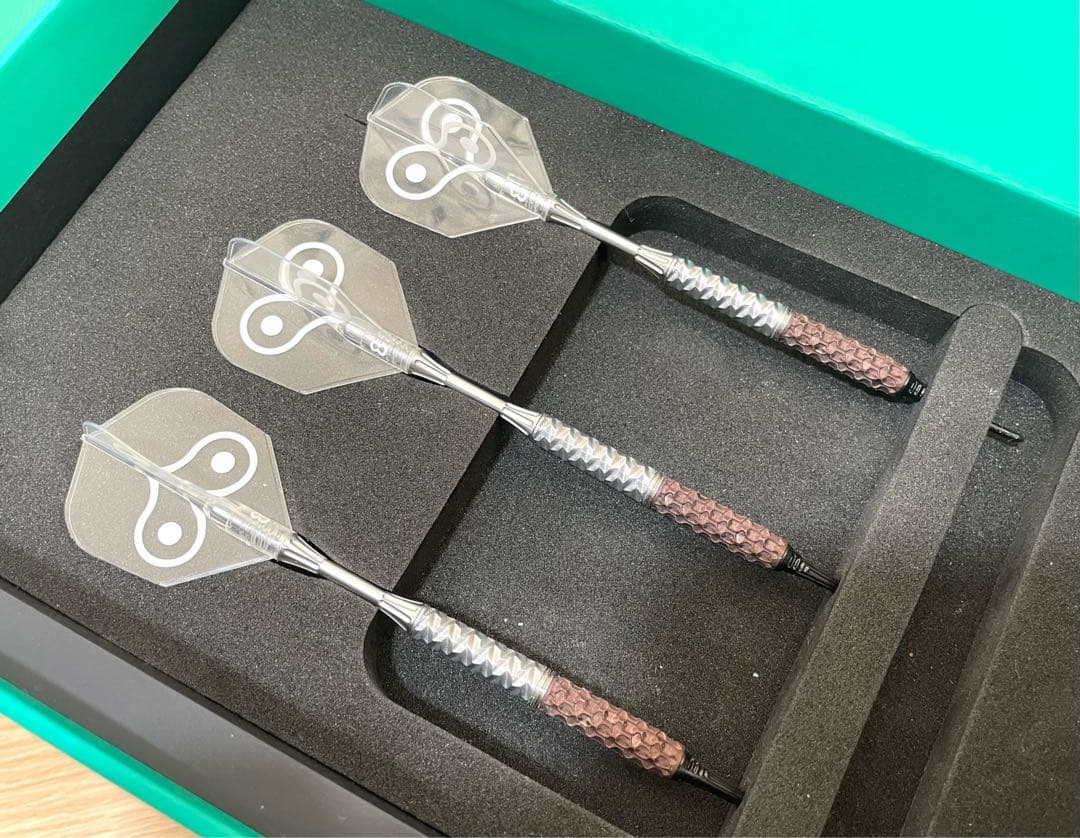 TARGET ELYSIAN 8th EDITION ダーツ