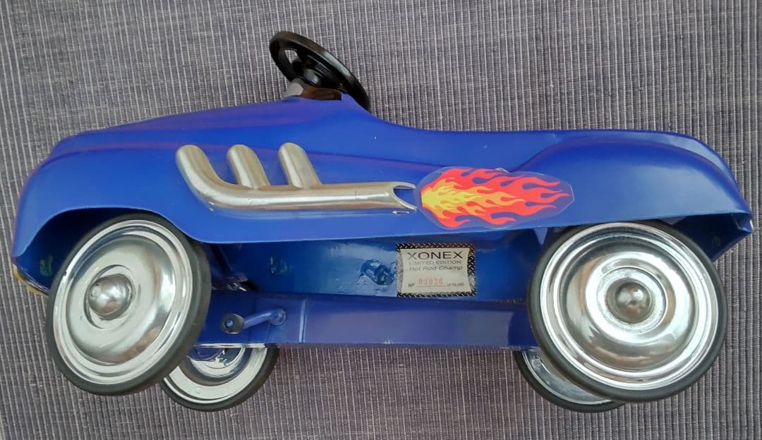 限定版ホットロッドペダルカーレプリカ