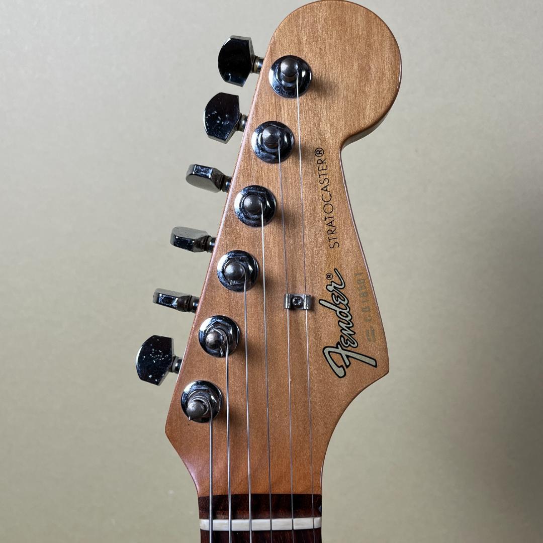 Fender Japan ST40 Stratocaster 1987-88年