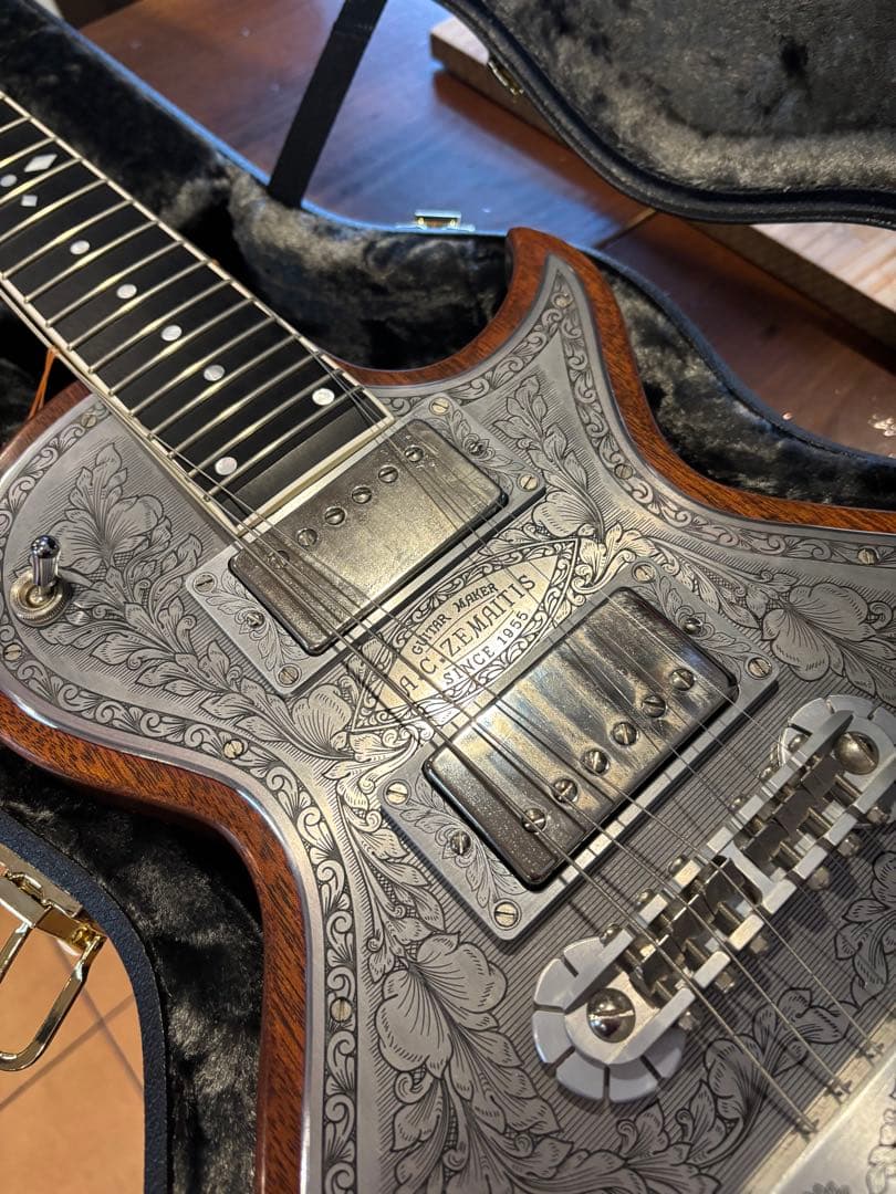 どん。zemaitis カスタムショップ　CS24MF メタルフロント