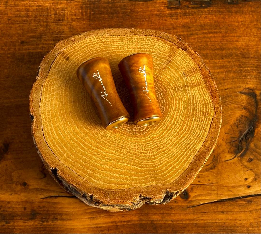 ウッドノブ　ハンドルノブ　黄金樟　丸型　リールカスタムパーツ　ダイワS シマノA