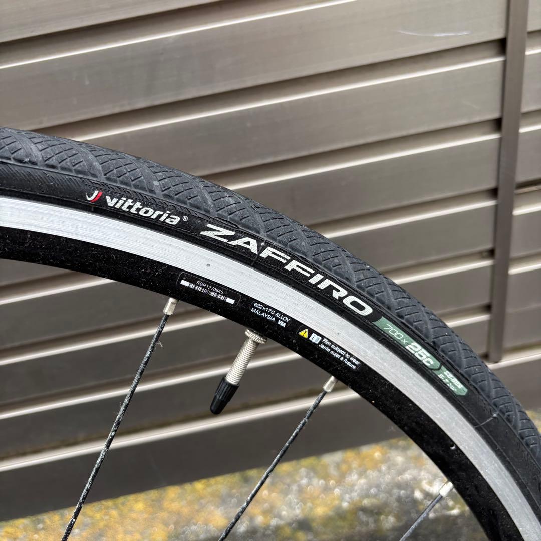 ロードバイク 現行 コラテック DOLOMITI 54 ヘルメット 空気入れ