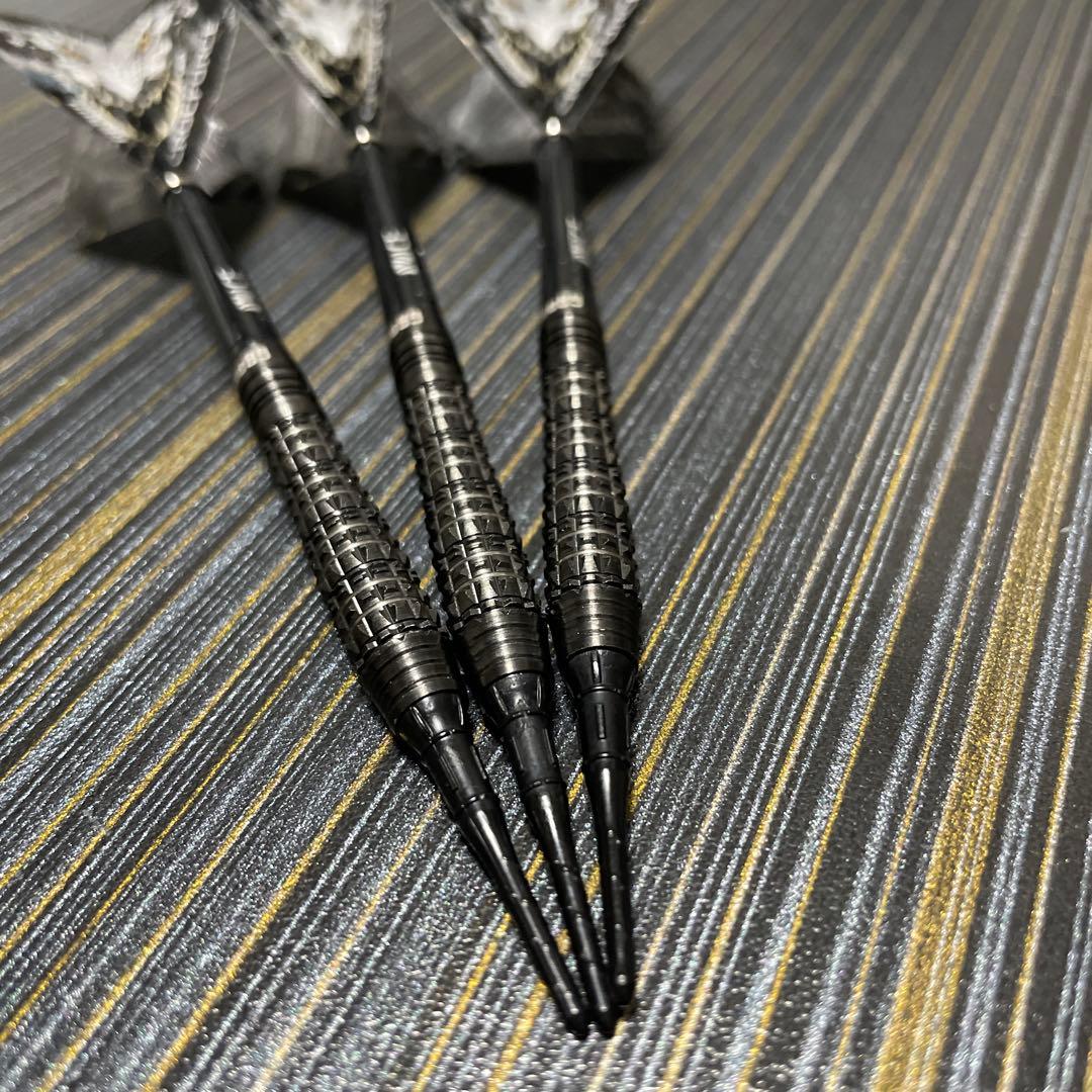 定価11000円 ソフトダーツ クロックフォース 18g CF3