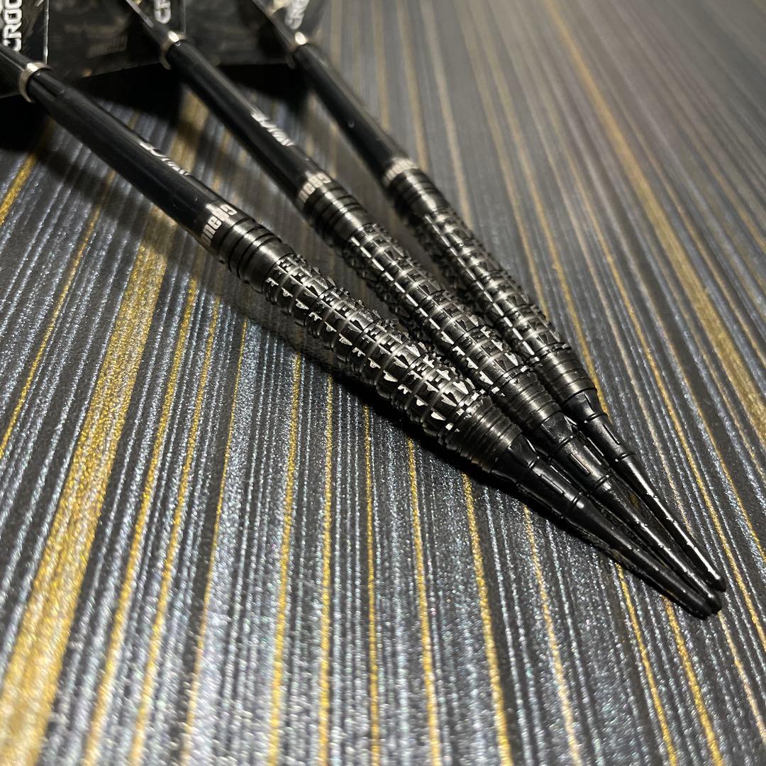 定価11000円 ソフトダーツ クロックフォース 18g CF3