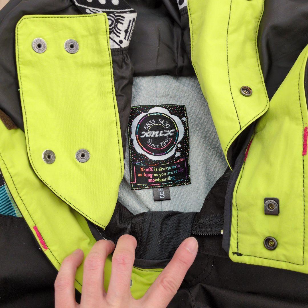 X-niX　スノーウェア