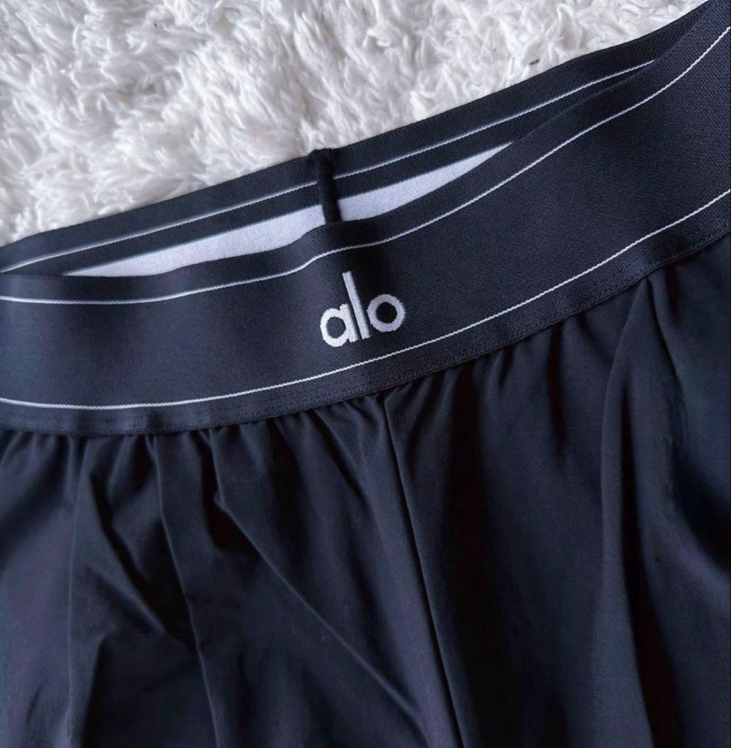 Alo Yoga パンツ ボトム トラウザー アローヨガ Sサイズ　ブラック