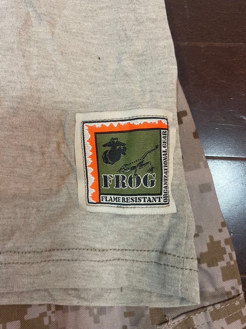 t*u様 実物 米軍放出 FROG コンバットシャツ DESERT MARPAT