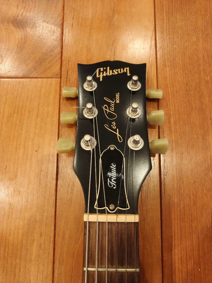 ギター Gibson Les Paul Tribute 2017T Satin Gold