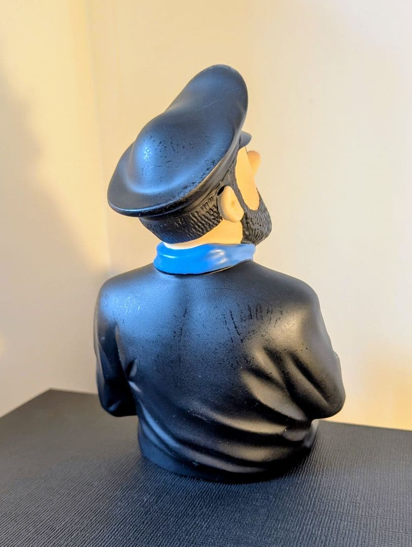 〈タンタンの冒険ハドック船長レジンフィギュアモデル（大）フランス製〉