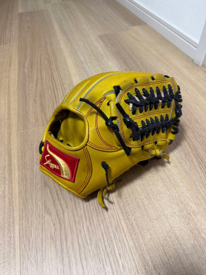 硬式用グローブ