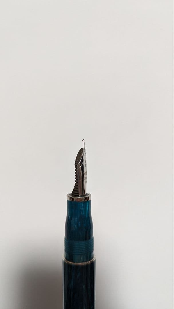 レオナルド フローレグランデ エメラルドブルー 万年筆 スチールニブ 太字