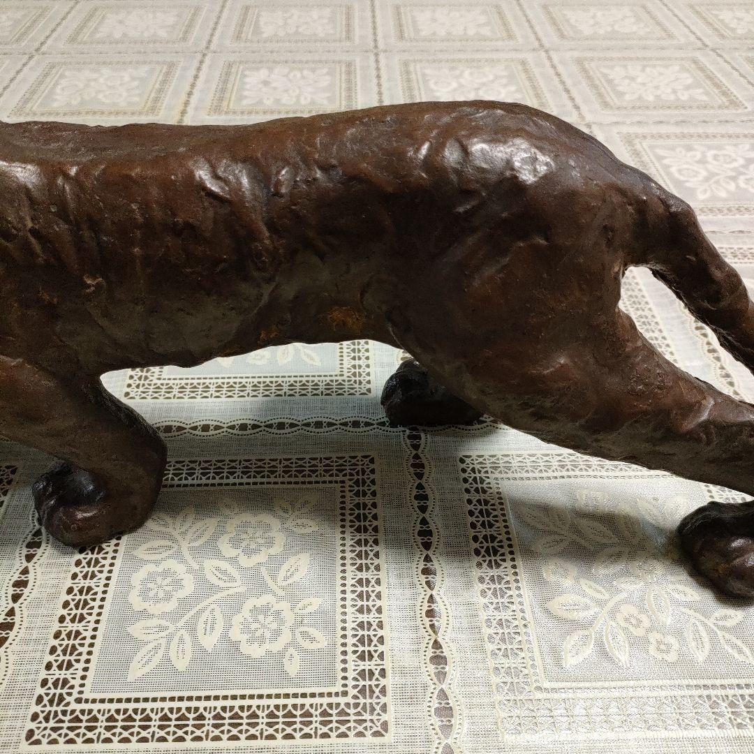 ブロンズ製『虎』作家刻印入