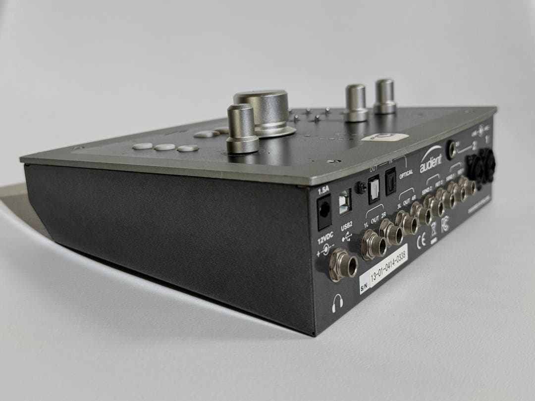 Audient iD22 オーディオインターフェース【大特価】