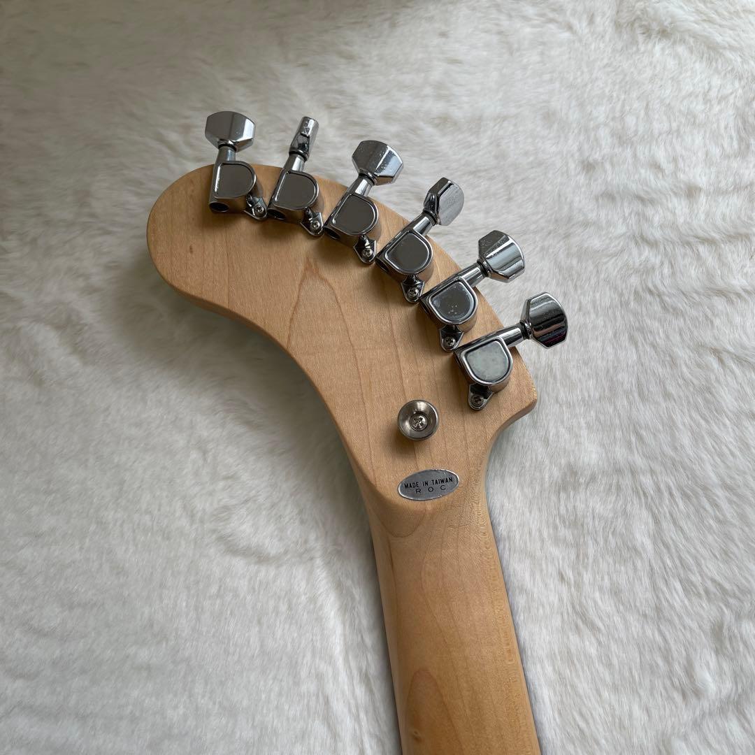 【美品】エレキギター　FERNANDES ZO-3 アンプ内蔵ギター　エレキ