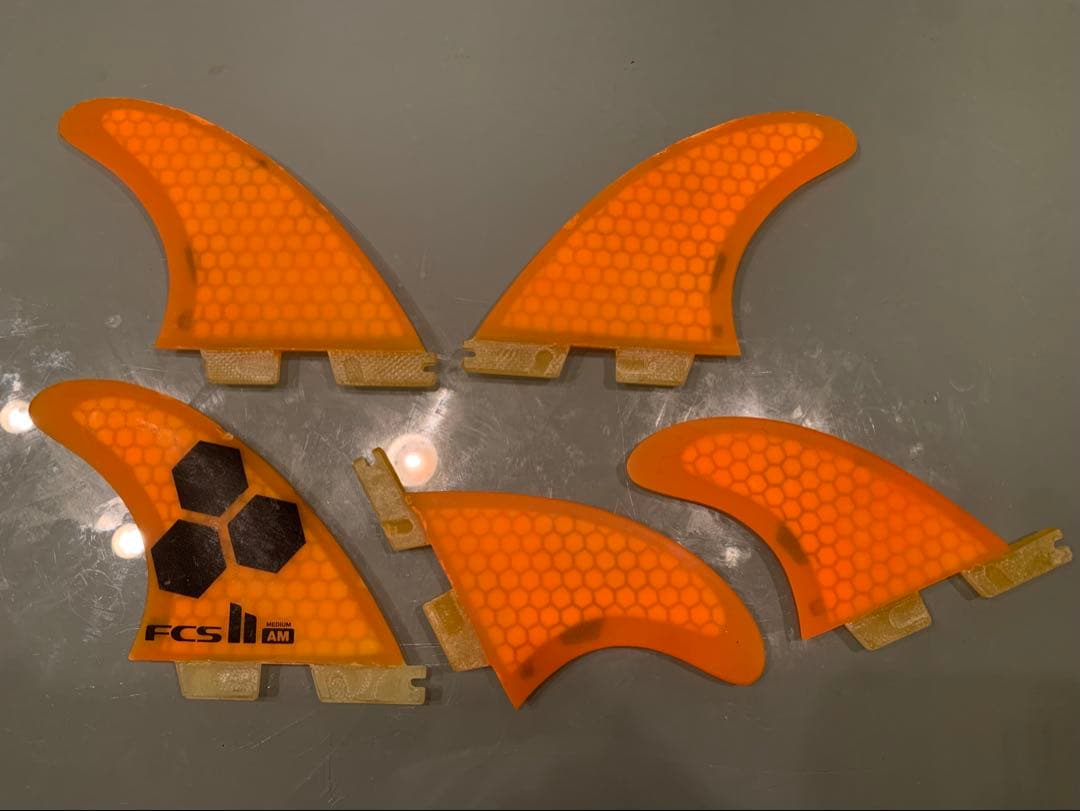 FCS II AM アルメリック　Mサイズ　5FIN クアッド