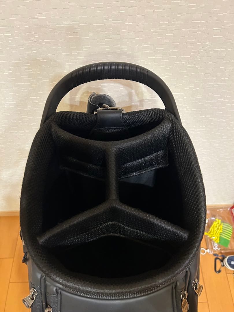 最終値下げ　new balance キャディバッグ 黒/黄