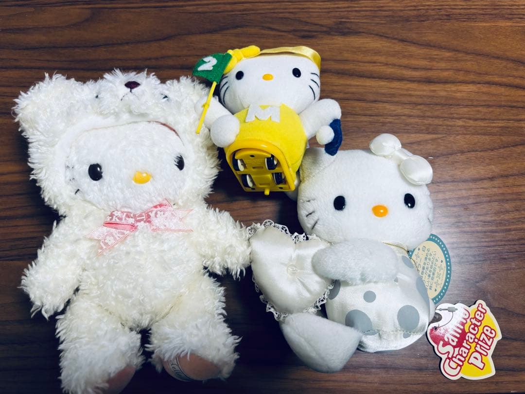 サンリオ　ハローキティ　ぬいぐるみ　アリス　ゴスロリ　グッズコレクション