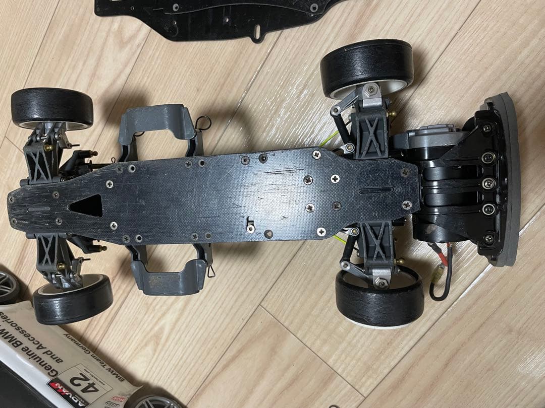 TA03F カーボンシャーシ