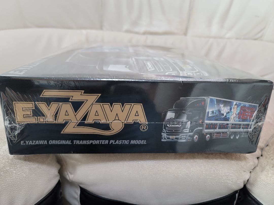 【激レア限定品】1/32 ダイヤモンドムーン 矢沢永吉トランポプラモデル