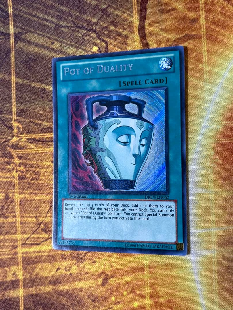 遊戯王 強欲で謙虚な壺 英語版 シークレット シク 1st