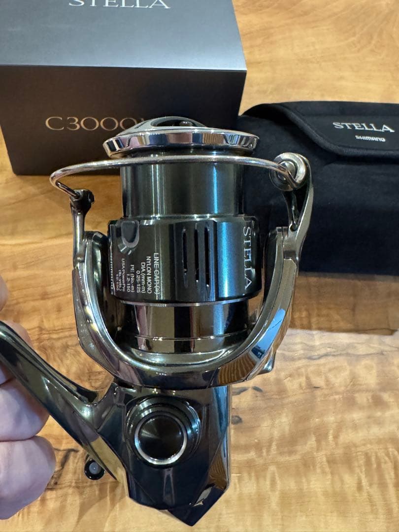 シマノ　22ステラC3000mhg