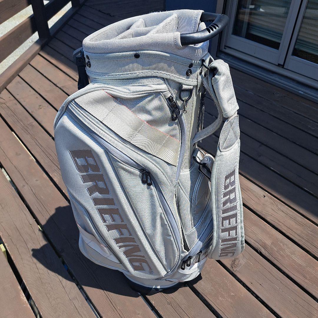 BRIEFING シルバー キャディバッグ