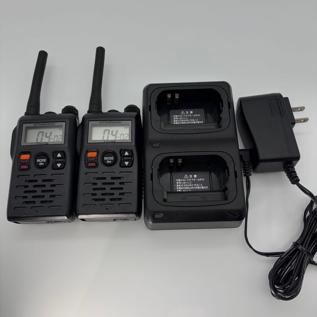 2台セット トランシーバー 充電器付き STANDARD FTH-108