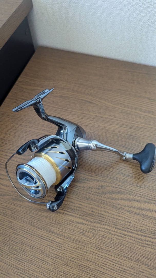 SHIMANO STELLA 4000スピニングリール