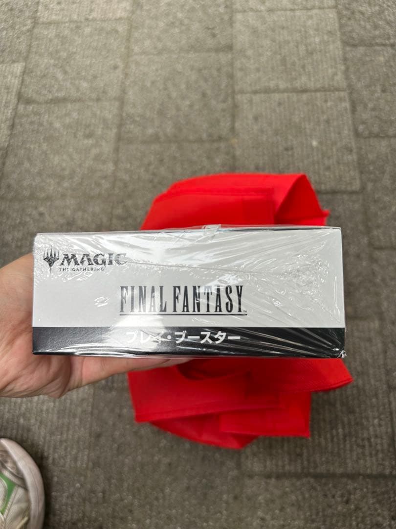MTG×FINAL FANTASY プレイブースター1箱（シュリンク付き）