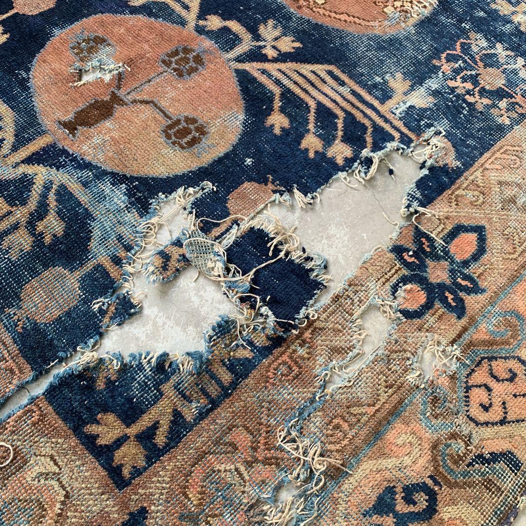 ⌘ antique 絨毯　③ ⌘