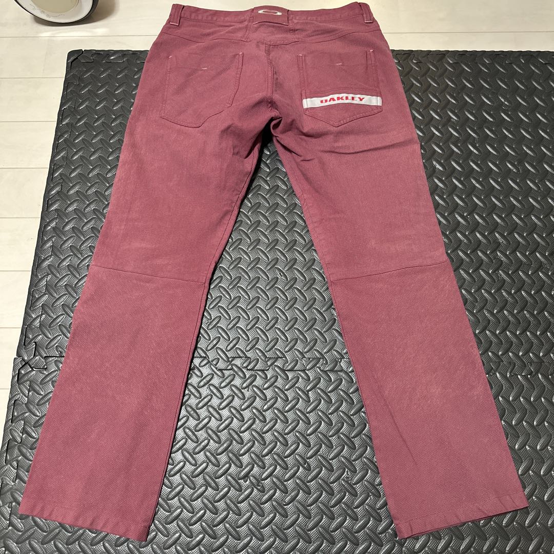【ゴルフ】OAKLEY バーガンディ ストレートパンツ