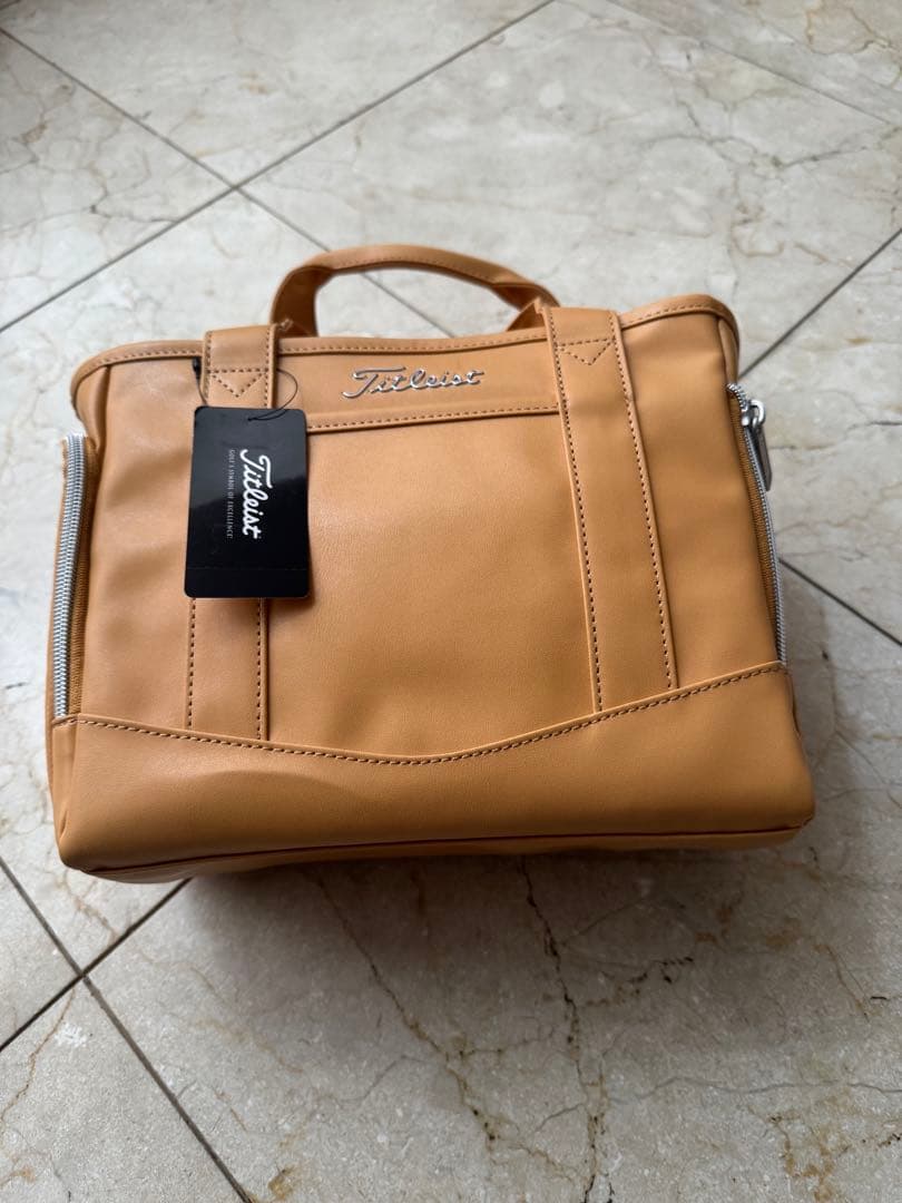 未使用　メルセデスベンツ＆タイトリストコラボ　ミニトート