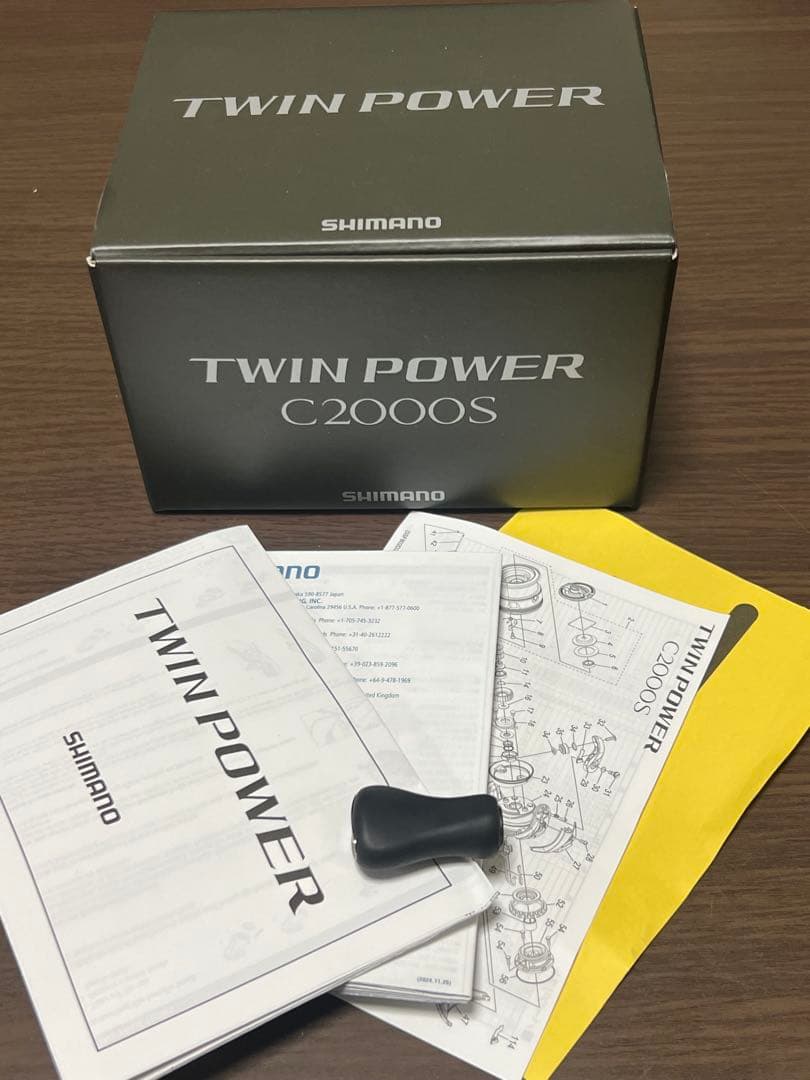 シマノ　24 ツインパワーC2000S