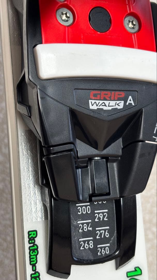 24/25モデル ロシニョール スーパーヴィラージュ8 (166cm)5日間使用