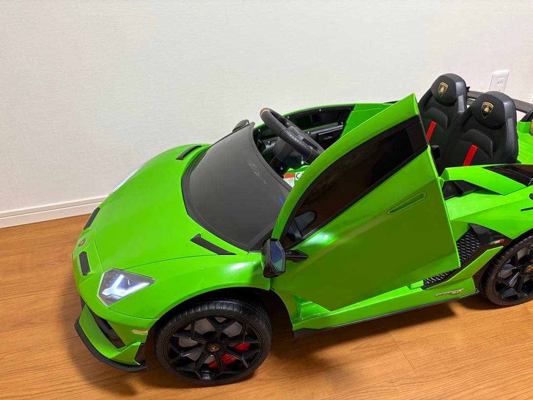 電動乗用カー 電動乗用ラジコンカーLAMBORGHINI AVENTADOR