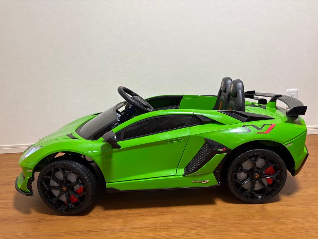 電動乗用カー 電動乗用ラジコンカーLAMBORGHINI AVENTADOR
